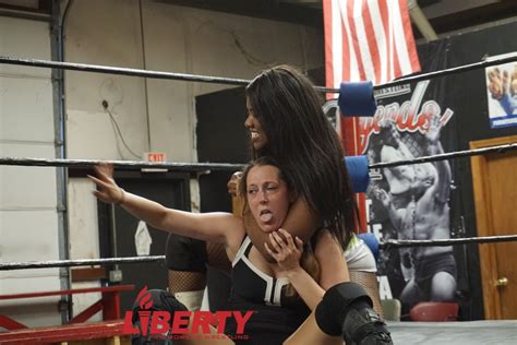 tiffany roxx|Tiffany Roxx vs Genni Right